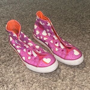Valentines Converse
